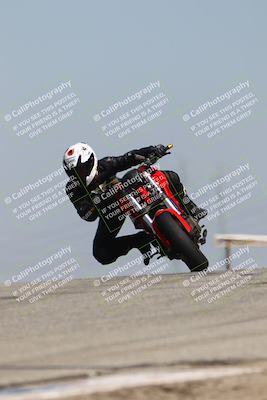 media/Mar-24-2025-2WTD (Mon) [[55b4b08488]]/B Group/1120am (Outside Grapevine)/